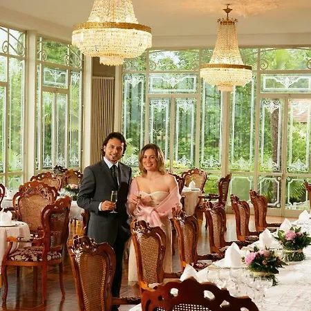 Lido Palace Otel 4*